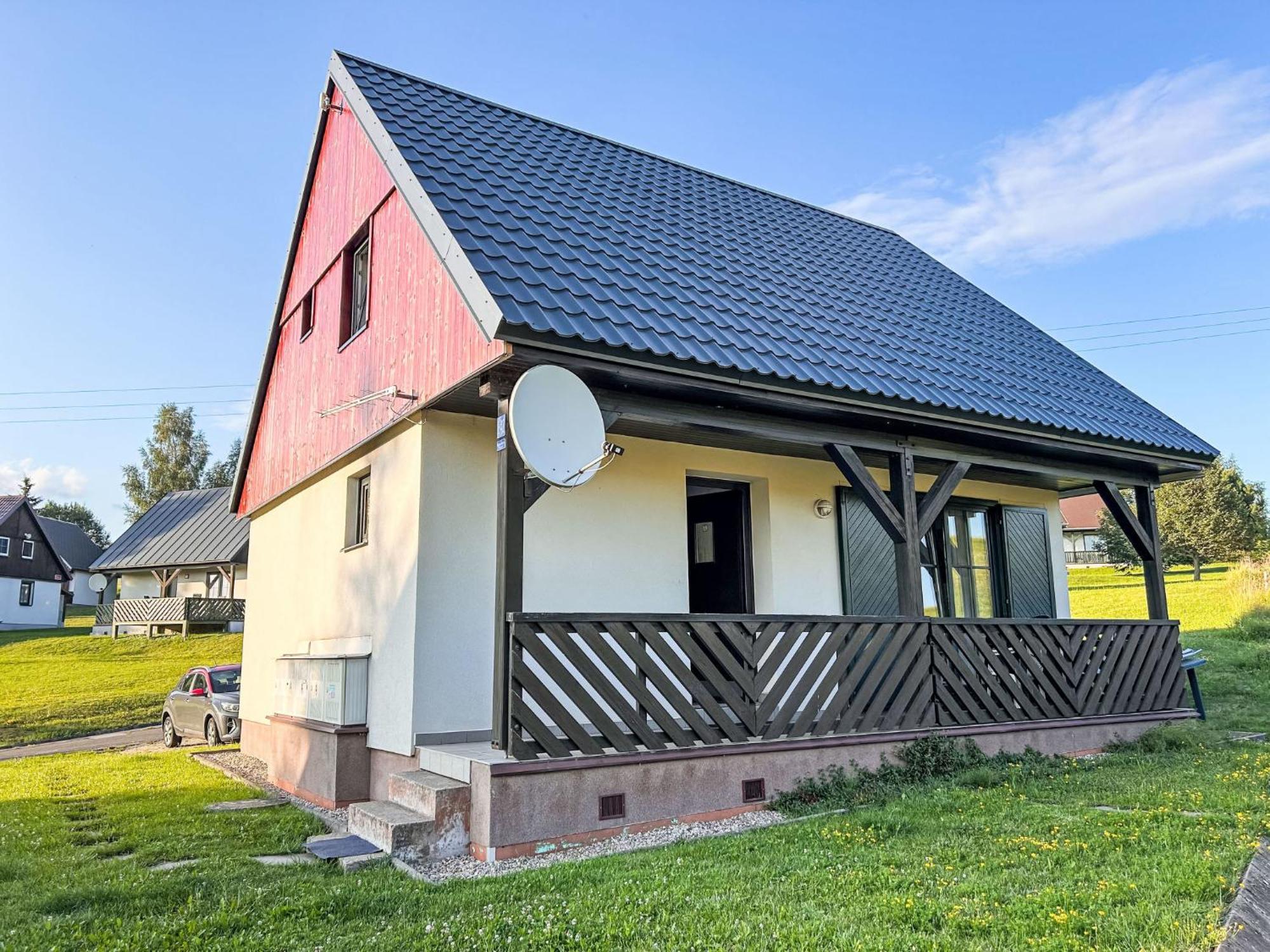 Holiday Home Holiday Hill 42 By Interhome Cista  Exterior photo